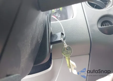 2005 Ford F-150 Stx/Xl/Xlt from USA, damaged, VIN 1FTRX14WX5NA80392